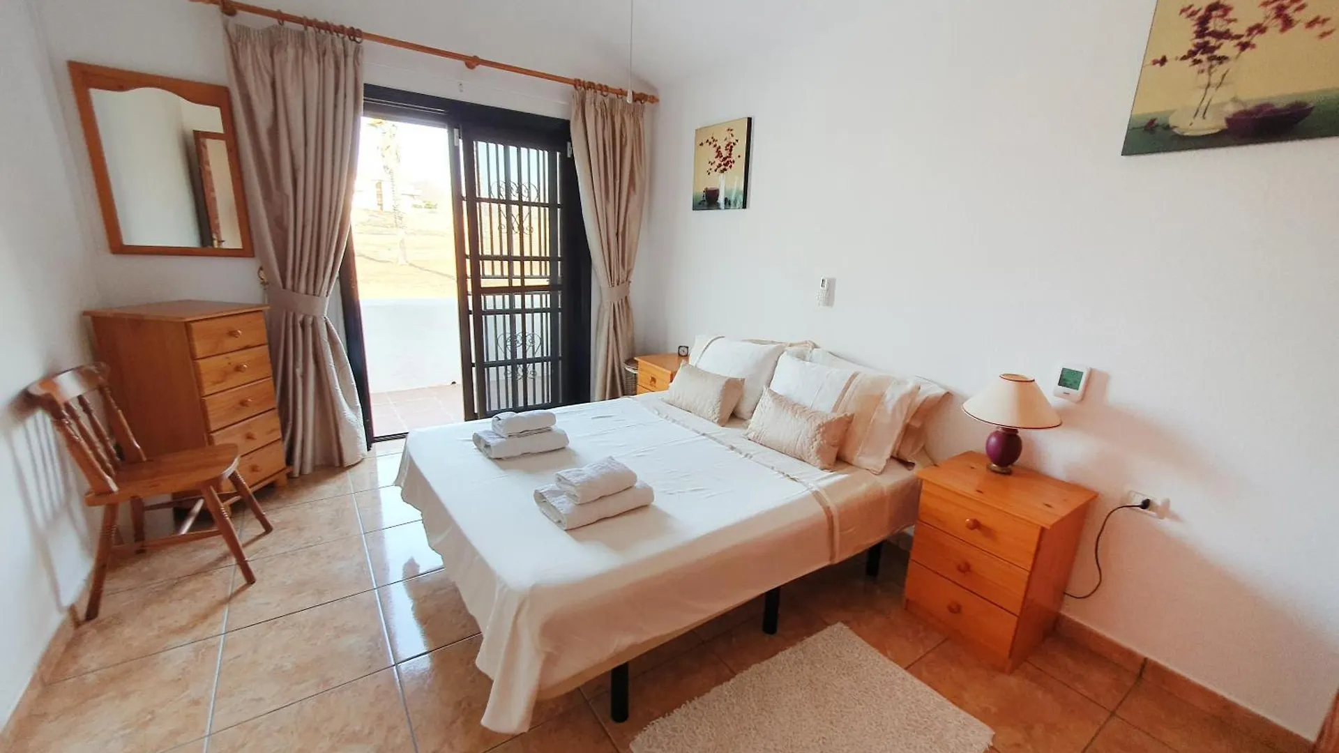 Apartment Hajnalka Apartman - Heated Pool And Partial Ocean Views San Miguel de Abona