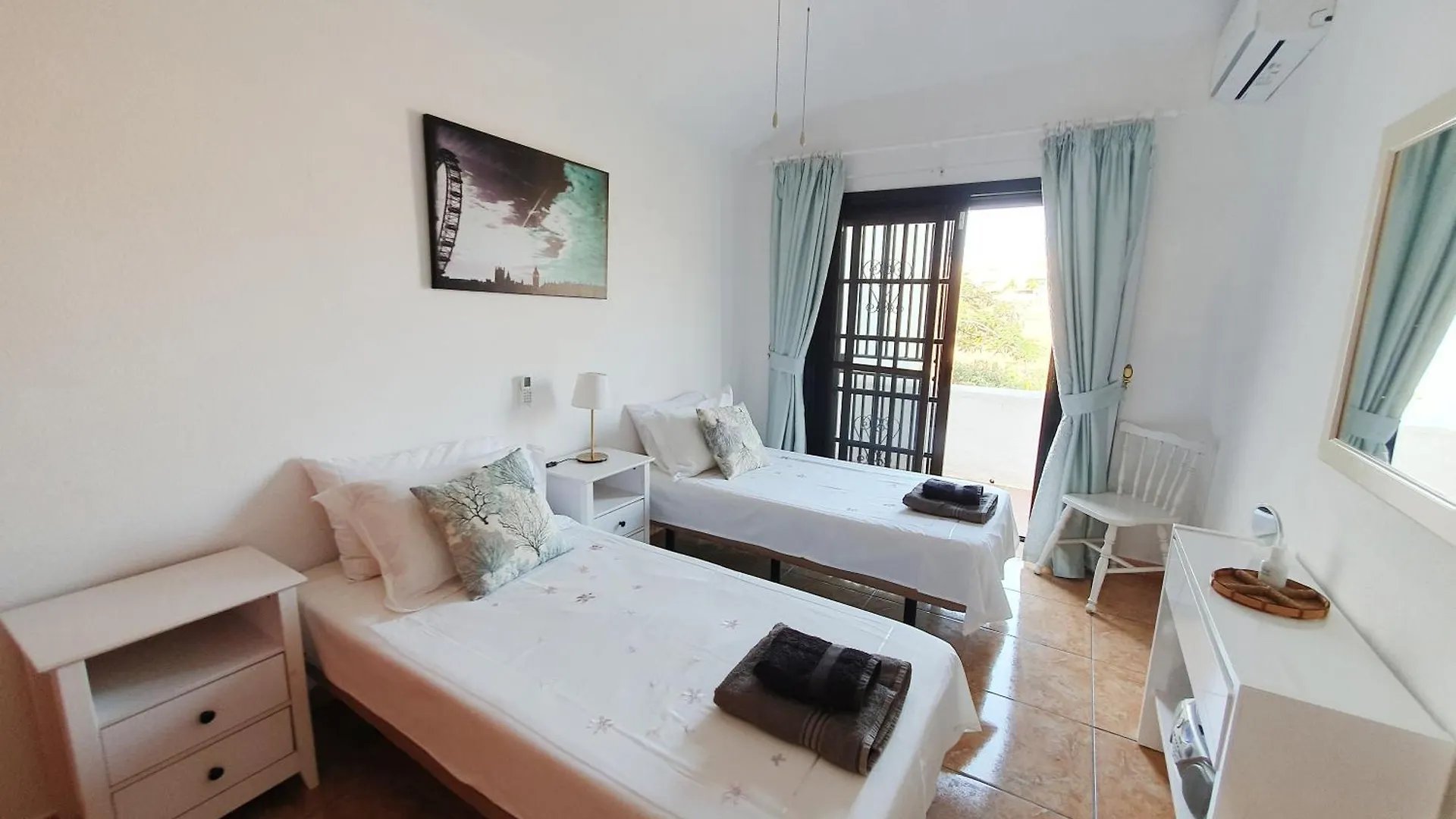 Hajnalka Apartman - Heated Pool And Partial Ocean Views San Miguel de Abona 0*,  Spain